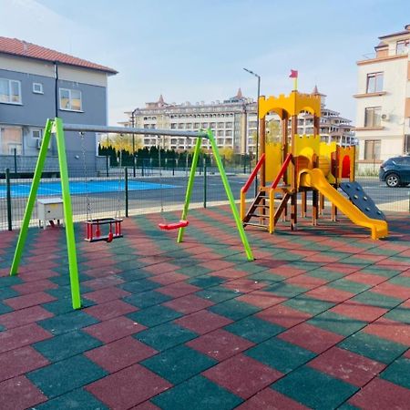 Obzor Sea Resedence Apartment Bagian luar foto