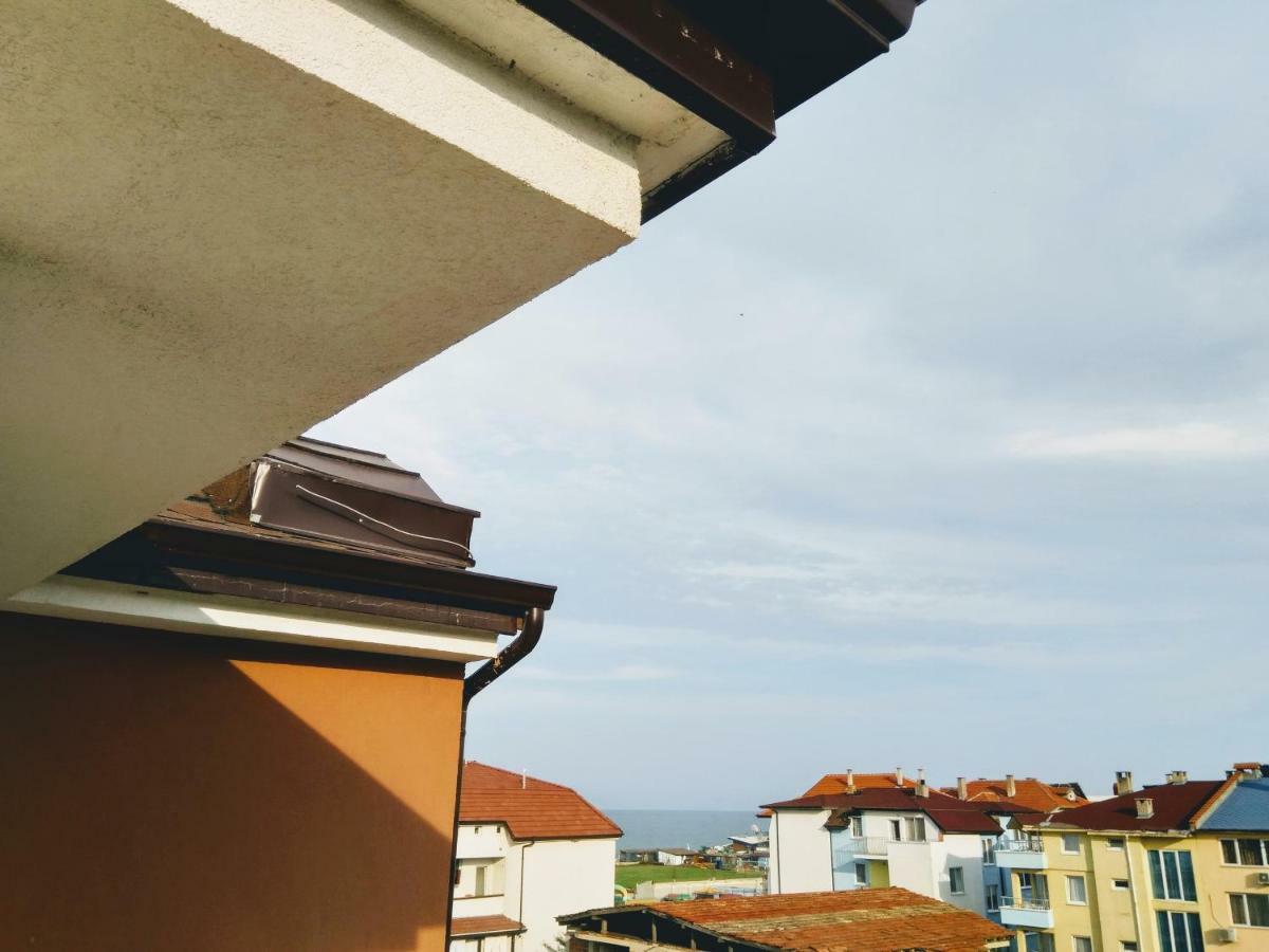 Obzor Sea Resedence Apartment Bagian luar foto