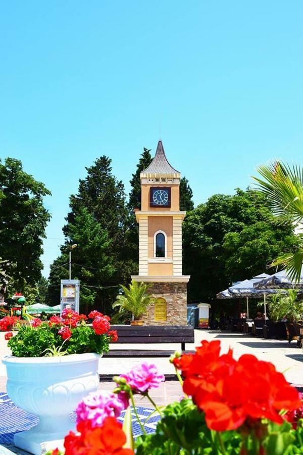 Obzor Sea Resedence Apartment Bagian luar foto