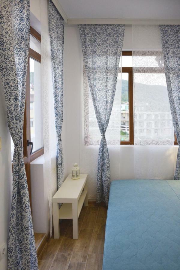 Obzor Sea Resedence Apartment Bagian luar foto