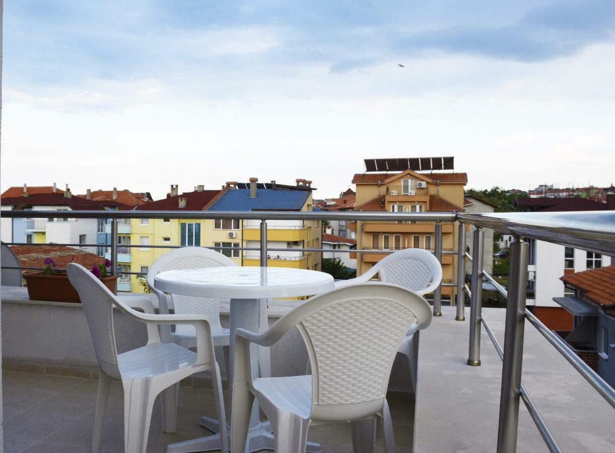 Obzor Sea Resedence Apartment Bagian luar foto