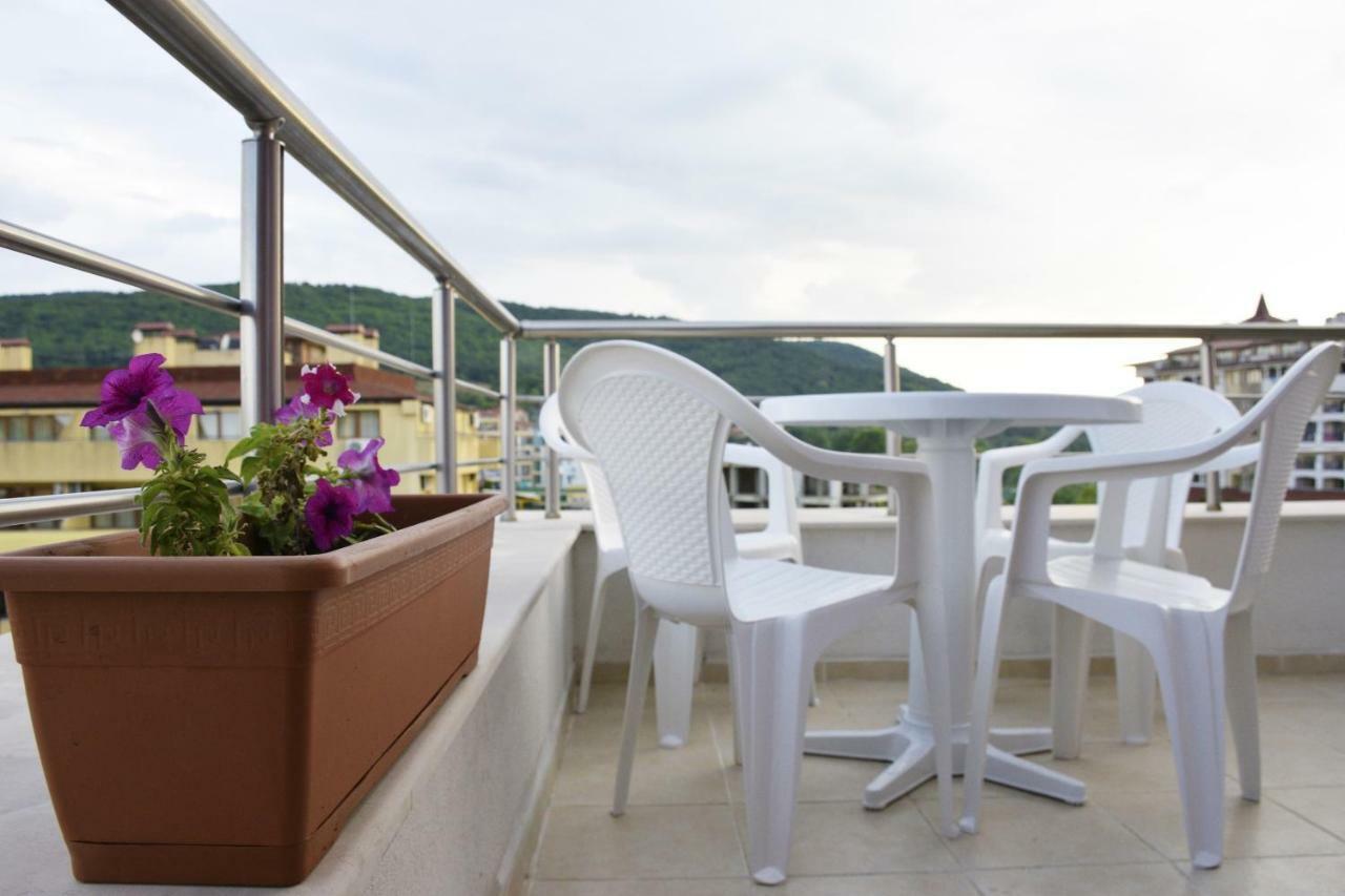 Obzor Sea Resedence Apartment Bagian luar foto